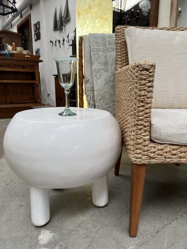 Donut Side Table – White