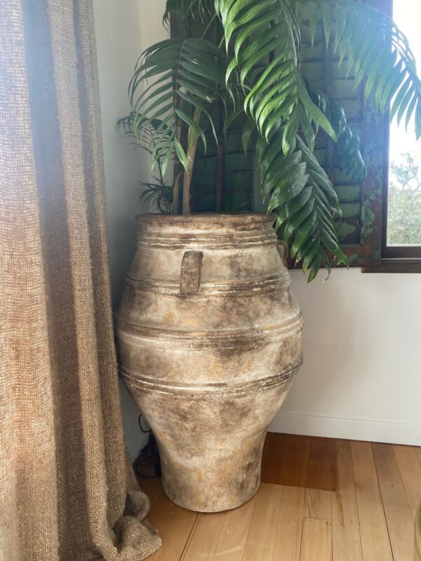 Jarron Olivera Pot 70cm dia x 100cm