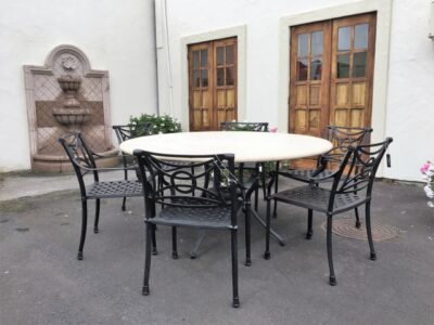 Round Slab Travertine Top with Cast Aluminum Base by Landgrave – 158cm