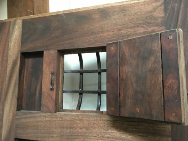 Single Gate Plank Style with griill 900 * 1700 * 5
