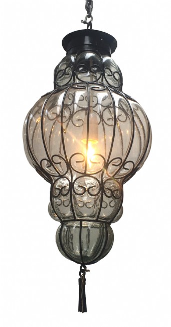 Reyna Lantern – Classic French Design