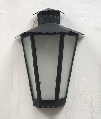 Traditional European Wall Lantern Shade