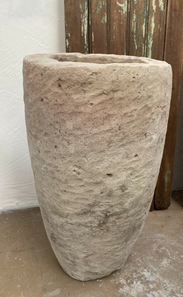 Besar Pot Tall | 400 x 760mm