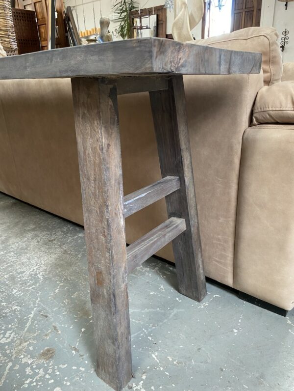 Old Tua Console Rustic Grey