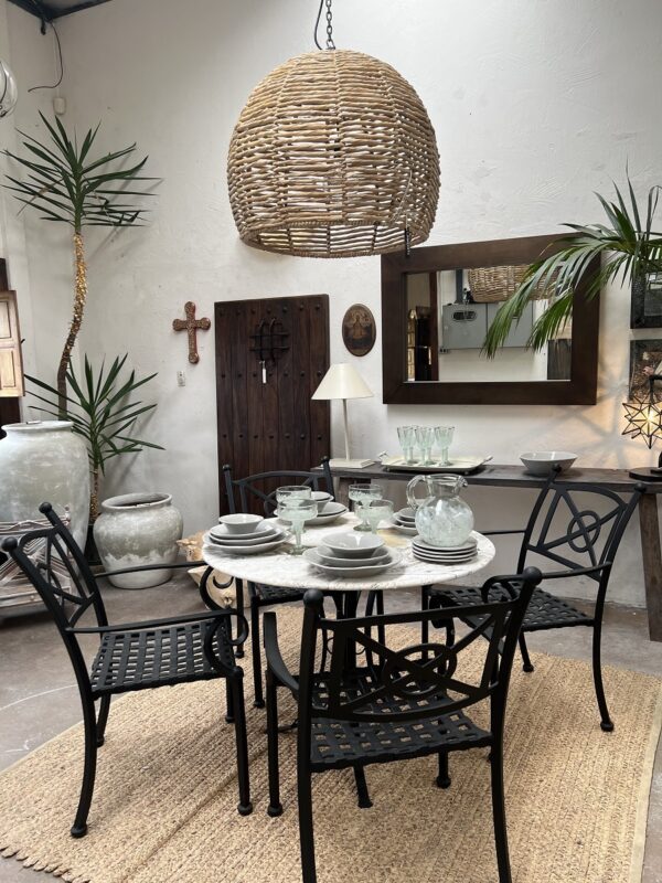 Onyx Bistro Table | Luxury living