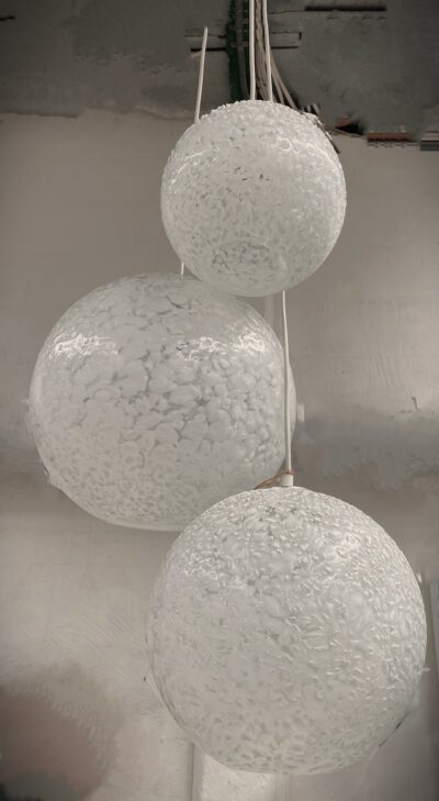 Handblown Pendants Sphere | White Confetti