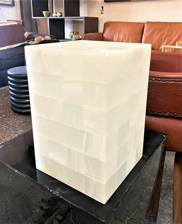 Cubo Onyx Table Lamp | Crystalline Marquetry