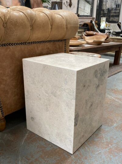 Travertine Side table Cube – Natural