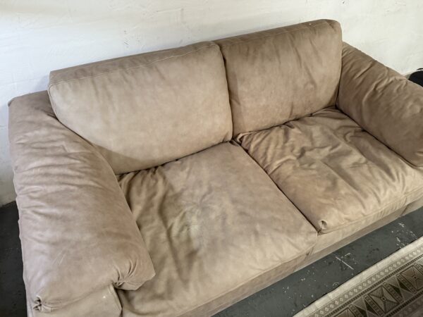 The Nude Park Sofa | 2 Seater | By Roman Jaureguy